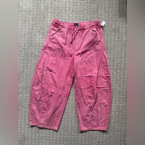 Gap pull on barrel jeans